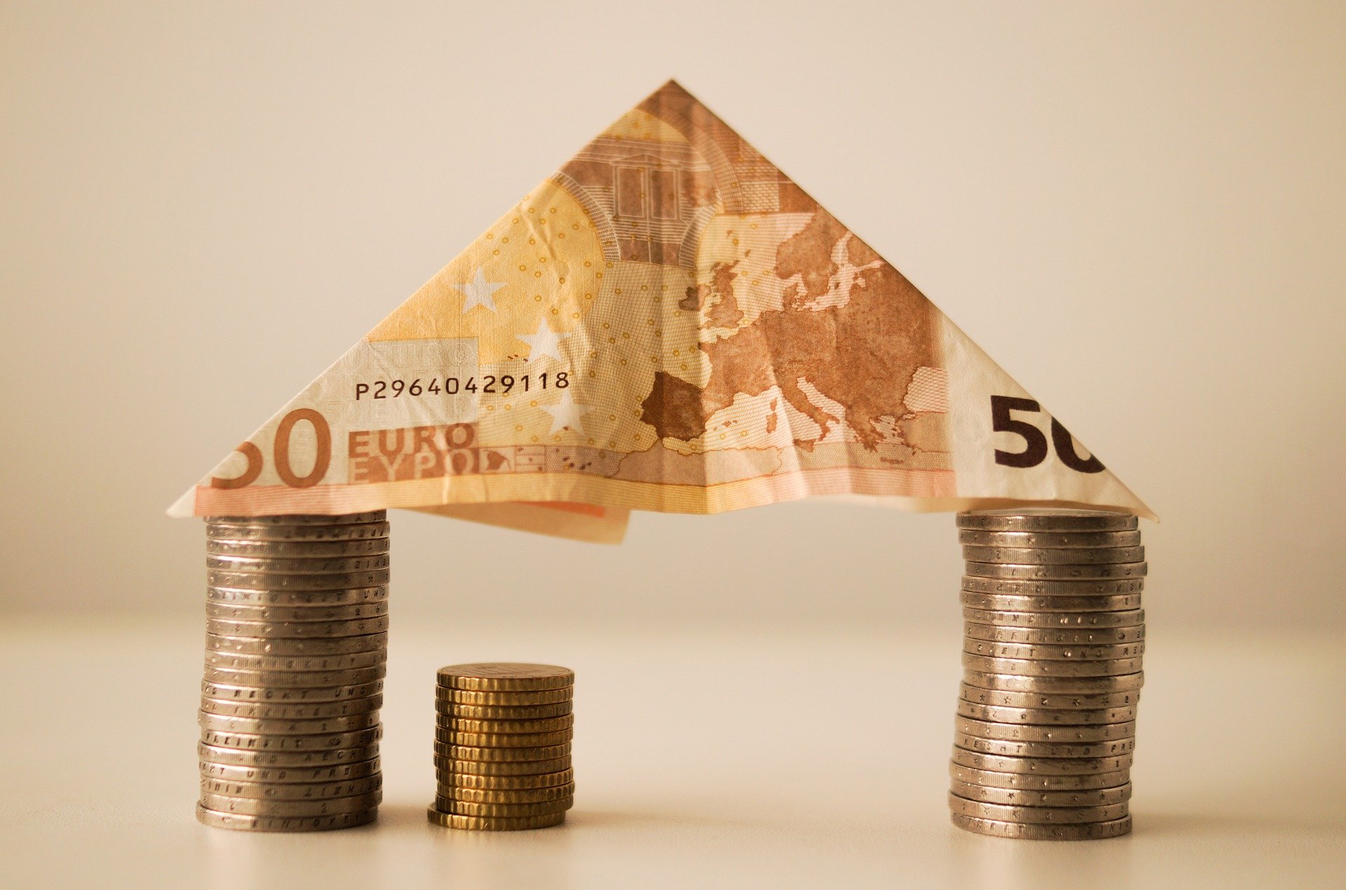 Money Finance House Mortgage Investment Banking